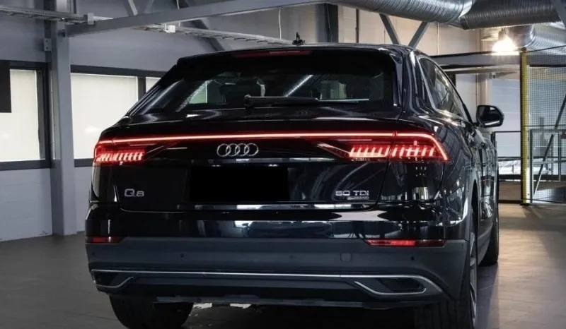 Audi Q8 50 TDI Quattro Image 2
