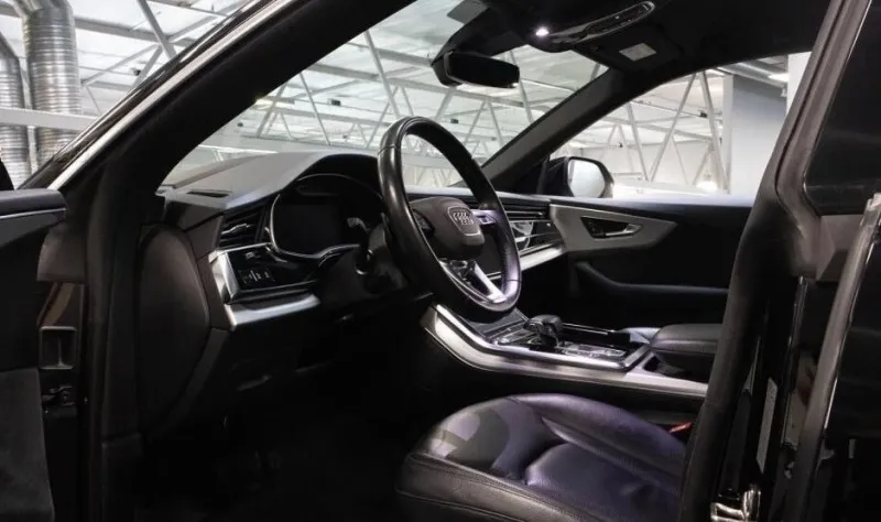 Audi Q8 50 TDI Quattro Image 3